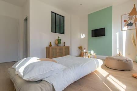 Апартаменты Le Albrand - Joliette - St Charles - Vieux Port Марсель Экстерьер фото